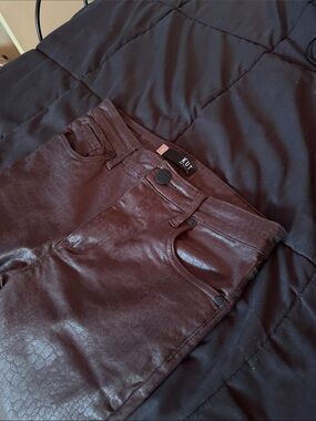 The Umbrella Academy - Screen Accurate Klaus Hargreeves Pants - KUT - US 8